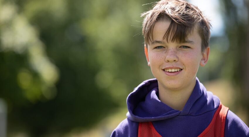Para-Swimming Success for Theo