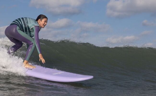 Learning How to Surf in Devon: A Beginner&rsquo;s Guide