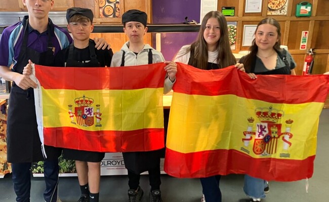 A Taste of Spain: International Students Cook Up a Feast