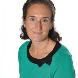 Ms Clare Arthur<