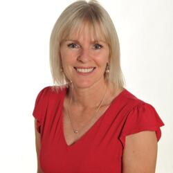 Mrs Heather Pavis<